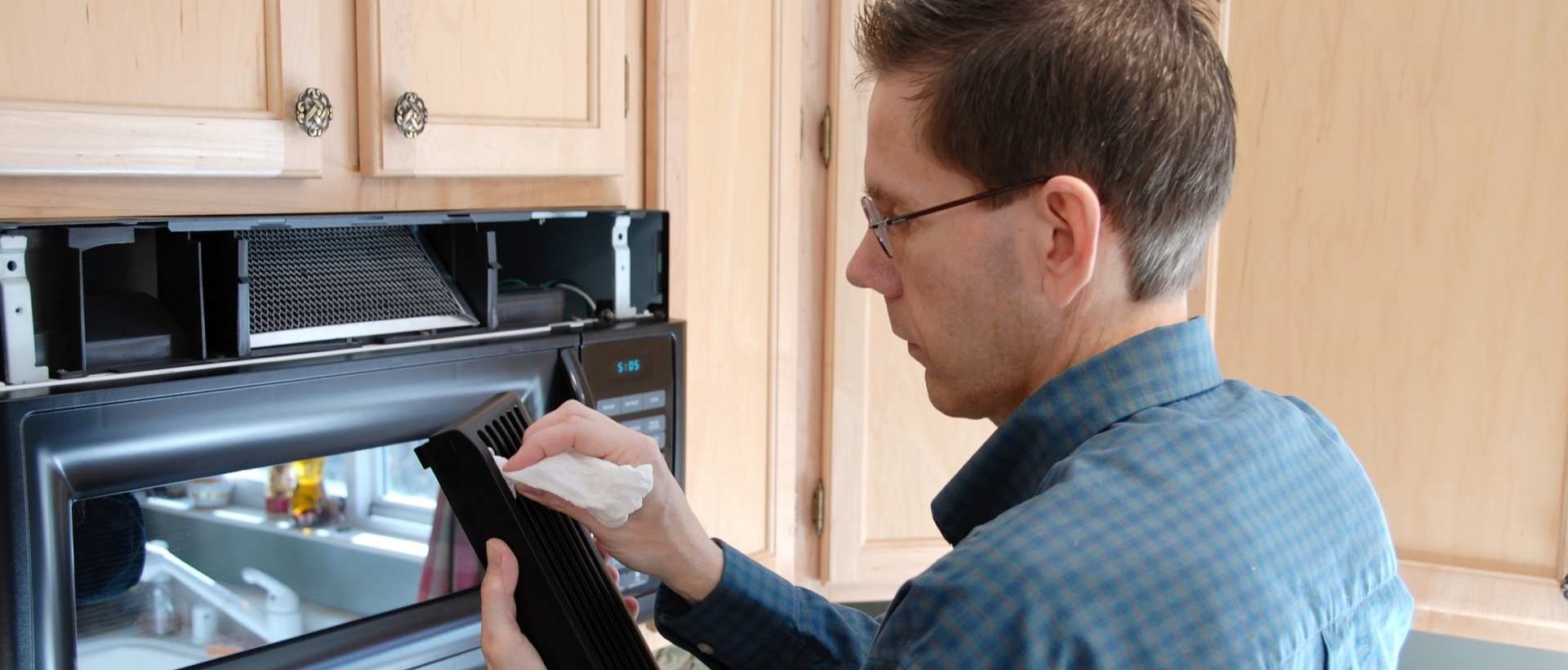Kitchen fitters SE11